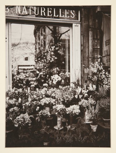 Bloemenwinkel door Eugène Atget