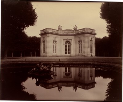 Trianon, Pavillon Français door Eugène Atget