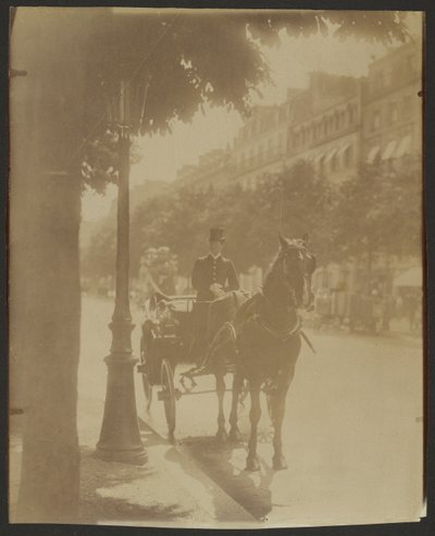 [Wachtend rijtuig] door Eugène Atget