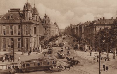Boedapest: Binnenplaats van het Westelijk Paleis met Terez-Koruttal; Boulevard De Therese Avec Le Gare De L