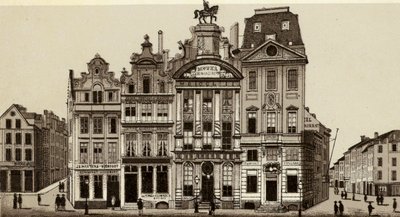 Brussel: Hotel des Brasseurs, Grote Markt door European School