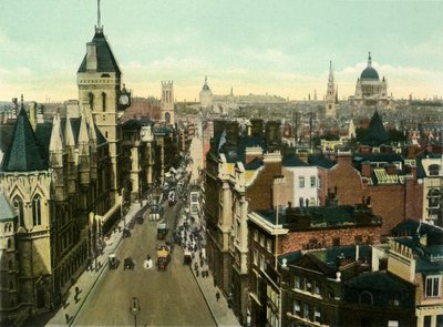 Uitzicht vanaf St. Clement Danes met zicht op de rechtbanken, ca. 1900 door Eyre and Spottiswoode