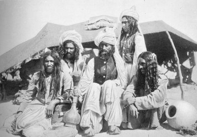 Een groep Brahui uit Oost-Balochistan door F. Bremner