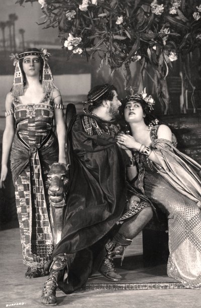 Herbert Beerbohm Tree, Constance Collier en Alice Crawford, Engelse acteurs, 1907 door F. W. Burford