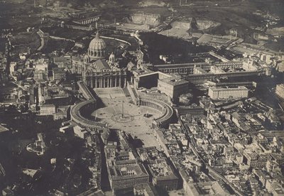 [Luchtfoto van de Sint-Pietersbasiliek, Vaticaan, Rome]. door Fedele Azari
