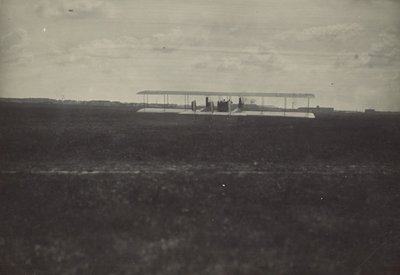 [Caproni Ca. 36 van achteren]. door Fedele Azari