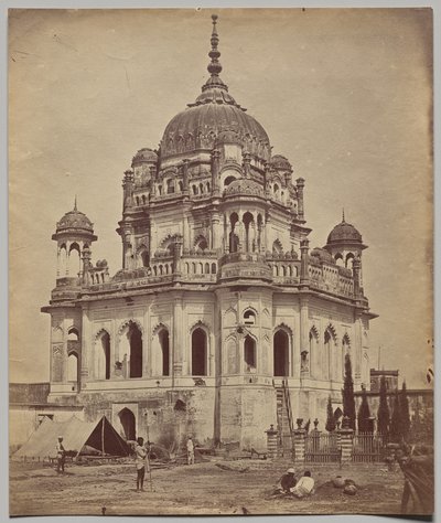 Het Graf van Saadat Ali in het Kaiserbagh Paleis door Felice A. Beato