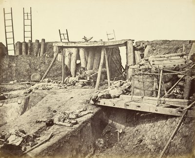 [Interieur van de Hoek van Noord Fort direct na de inname]. door Felice Beato