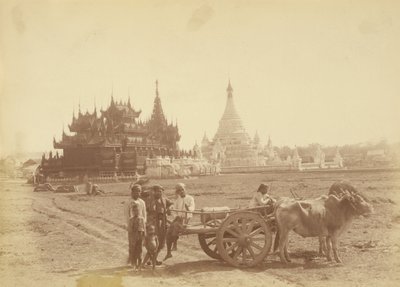 Pagode en Kyaung Gebouwd door de Kapitein van de Lijfwacht van Koning Thibaw Min door Felice Beato