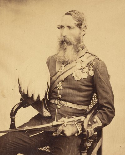 [Portret van brigadegeneraal Sir Charles Van Straubenzee]. door Felice Beato