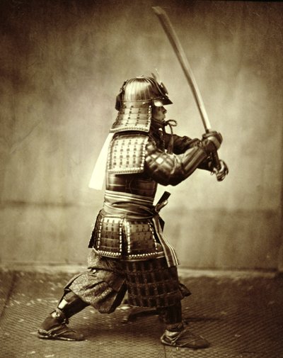 Samurai met opgeheven zwaard door Felice Beato