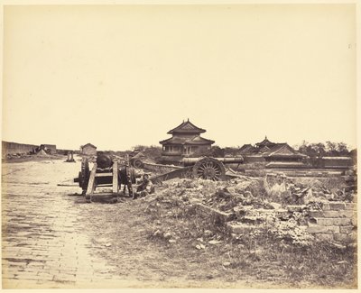 Top van de Muur van Peking door Felice Beato