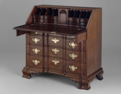 Bureau, 1775-90 door Felix Huntington