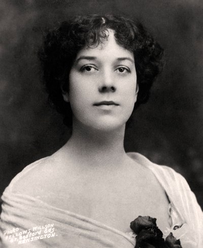 Clara Ellen Butt, Engelse contralto door Fellows Willson