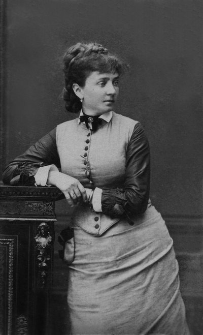 Mevrouw Henriette Petit de Verissey, foto door Mulnier tijdens de wereldtentoonstelling in Parijs in 1867 door Ferdinand Mulnier