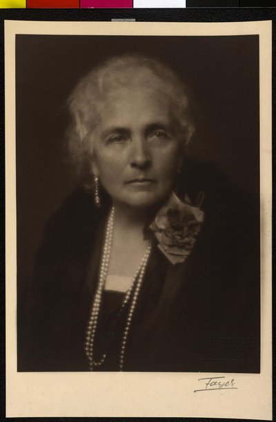 Afbeelding van Margaret gravin Lichnowsky door Ferdinand Schmutzer