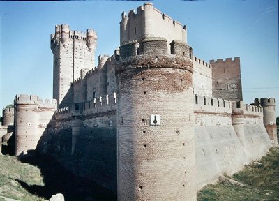 Uitzicht op het Castillo de la Mota, gebouwd voor Juan II in 1440 door Fernando de Carreno