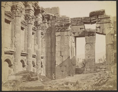 Interieur, Tempel van Jupiter, Balbek door Félix Bonfils