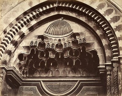 Reliëf van een nis, Egypte door Félix Bonfils