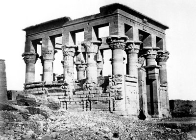 Trajans Kiosk bij Philae, Nubië, Egypte, 1878 door Félix Bonfils