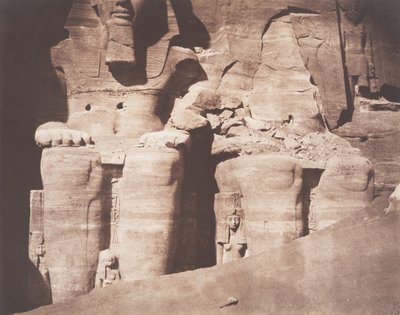Abo-Sembil, Grand Spéos, kolossale beelden gezien van voren (onderste deel), 1851-1852 door Félix Teynard