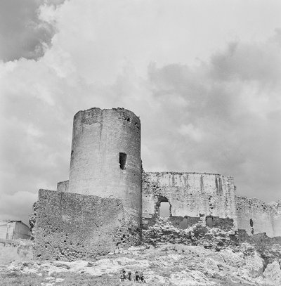 Kasteel van Palma di Montechiaro, vlakbij Marina di Palma door Fosco Maraini