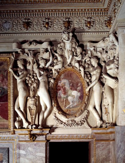 Architectuur: detail van de kamer van Anne de Pisseleu, hertogin van Etampes door Francesco Primaticcio