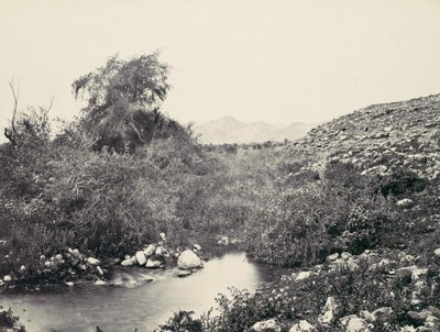 De fontein van Jericho en waarschijnlijke locatie van de stad, ca. 1857 door Francis Frith