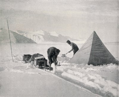Zwaar sleetje rijden in nieuwe sneeuw bij Point Disappointment, december 1911, 1913 door Frank Debenham