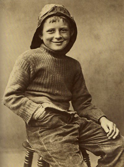 Portret van een jonge jongen, 1889 door Frank Meadow Sutcliffe