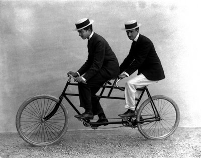 Twee mannen op een tandem, Florence, 1895 door Fratelli Alinari Fratelli Alinari