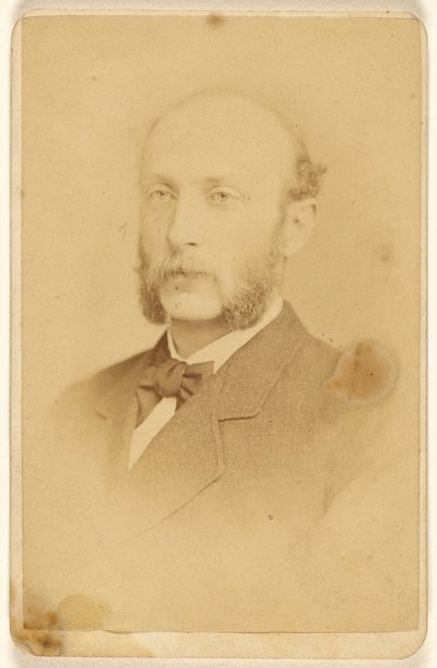 [Ongeïdentificeerde man met snor en schapensnor]. door Frederick Gutekunst