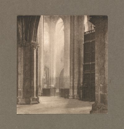 Hoogte en Licht in de Kathedraal van Bourges door Frederick Henry Evans