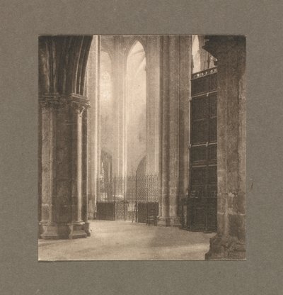 Camera Work: Hoogte en licht in de kathedraal van Bourges, 1903 door Frederick Henry Evans