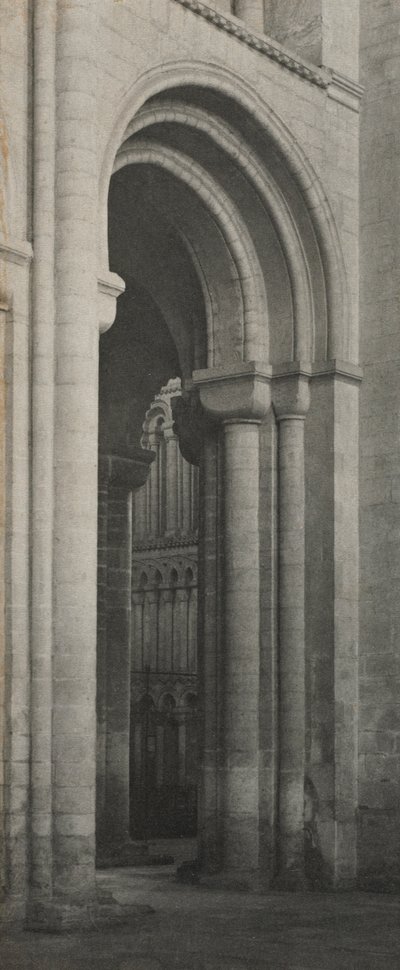 Ely Cathedral, schip, zuidwestelijke hoek, ca. 1899 door Frederick Henry Evans