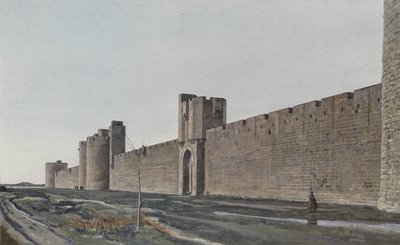 Aigues-Mortes, Extern uitzicht op de wallen, genomen in het oosten door French Photographer