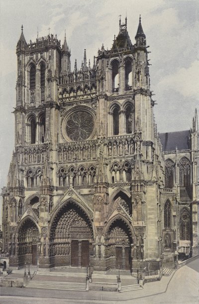 Amiens, gevel van de kathedraal door French Photographer