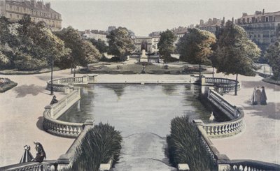 Dijon, Darcyplein, Darcypark, Standbeeld van F Rude, Guillaumepoort door French Photographer