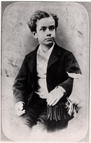 Fernand Pelloutier als kind door French Photographer
