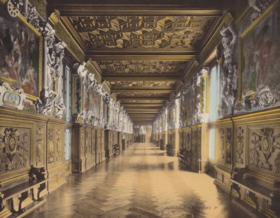 Fontainebleau: Galerie François Ier door French Photographer