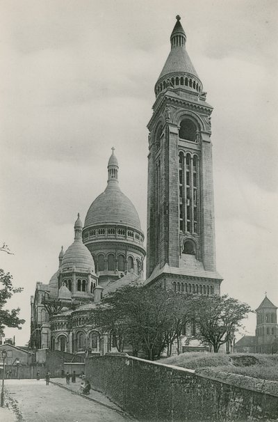 De Basiliek van Sacré-Cœur en de Campanile door French Photographer
