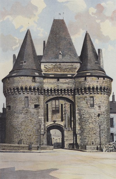 La Ferte-Bernard, Stadspoort, ingangszijde (Stadhuis) door French Photographer