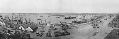 Panorama van de Rade en de Brug van Bordeaux, Gezicht vanaf de Douane door French Photographer