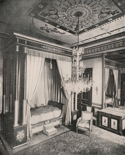 Parijs: Bed van keizerin Joséphine in het Duitse Ambassadegebouw door French Photographer