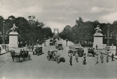 Perspectief van de Avenue des Champs-Elysées door French Photographer