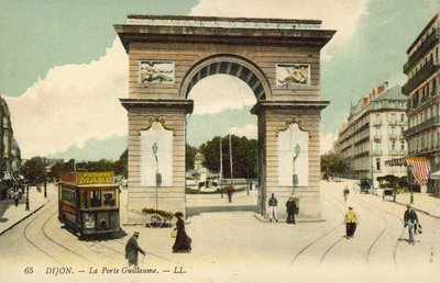 Porte Guillaume, Dijon door French Photographer