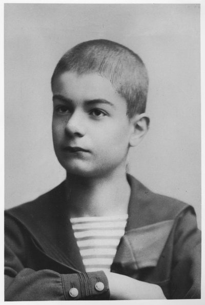 Portret van Aleksandar Obrenovic, Koning van Servië, 1889 door French Photographer