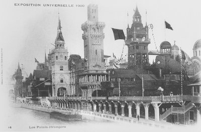 Ansichtkaart met de buitenlandse paviljoens op de Rue des Nations op de Exposition Universelle van 1900 door French Photographer