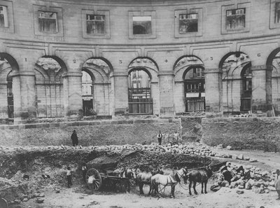 Reconstructie van de Halle au Blé, Parijs door French Photographer
