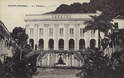 Theater, Saint Pierre, Martinique door French Photographer